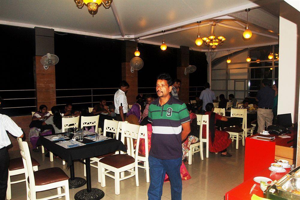 Hotel Treebo Trip Elmas Golden Key Bangalore Exterior foto